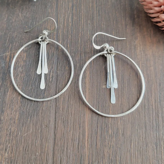 Hoop with fringe
