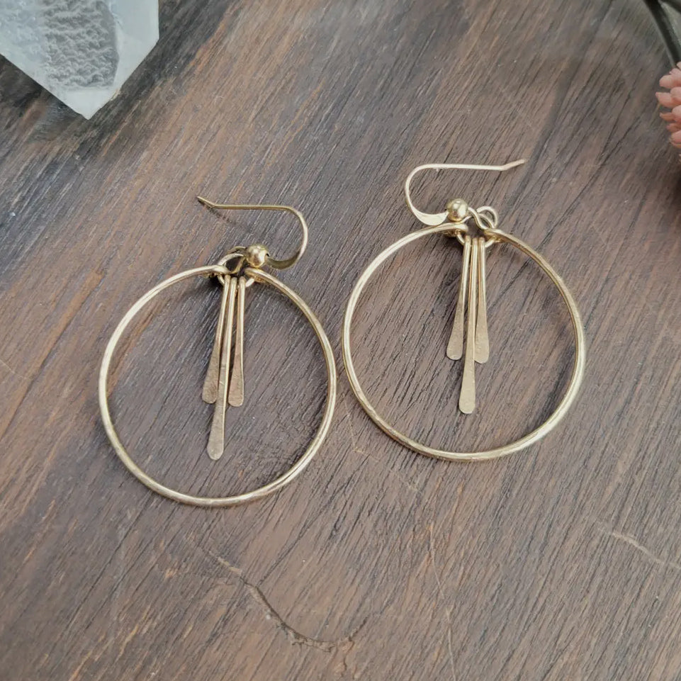 Hoop with fringe