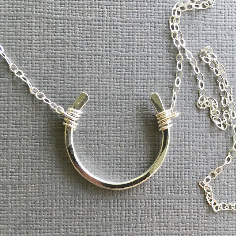Horseshoe Necklace