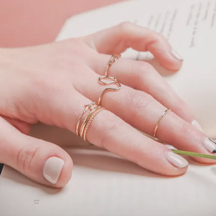 Loops Ring